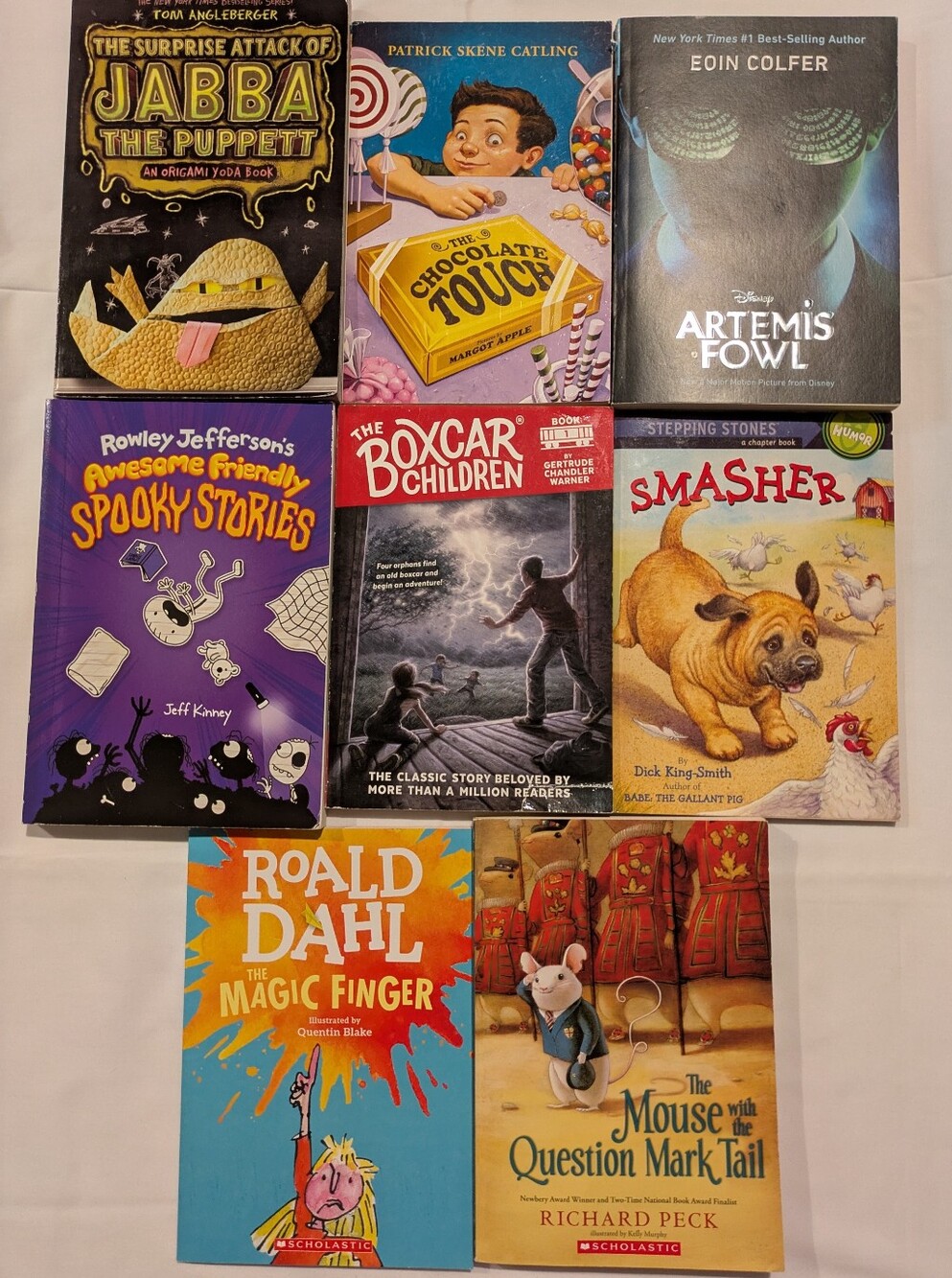 Bundle of 8 paperback children's books